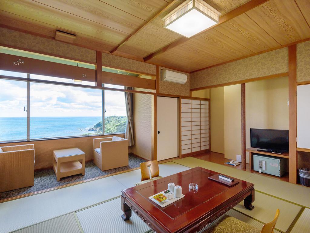Hotel Clover Fuuka Toba Buitenkant foto