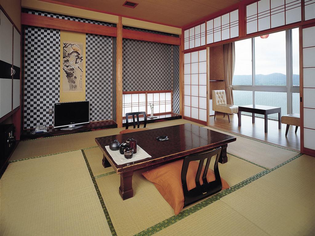Hotel Clover Fuuka Toba Buitenkant foto
